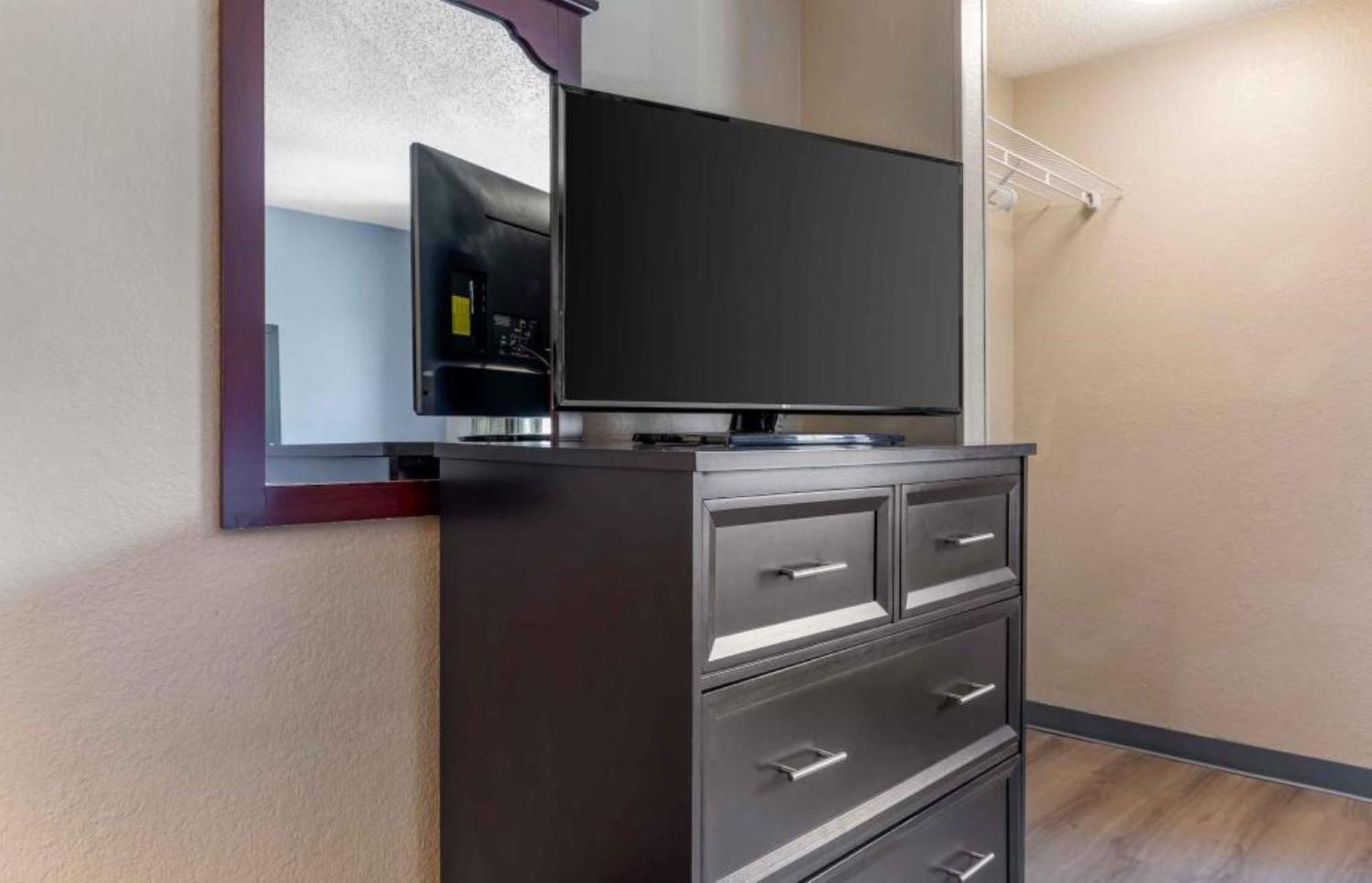 Extended Stay America Suites - Fort Worth - City View Exterior photo